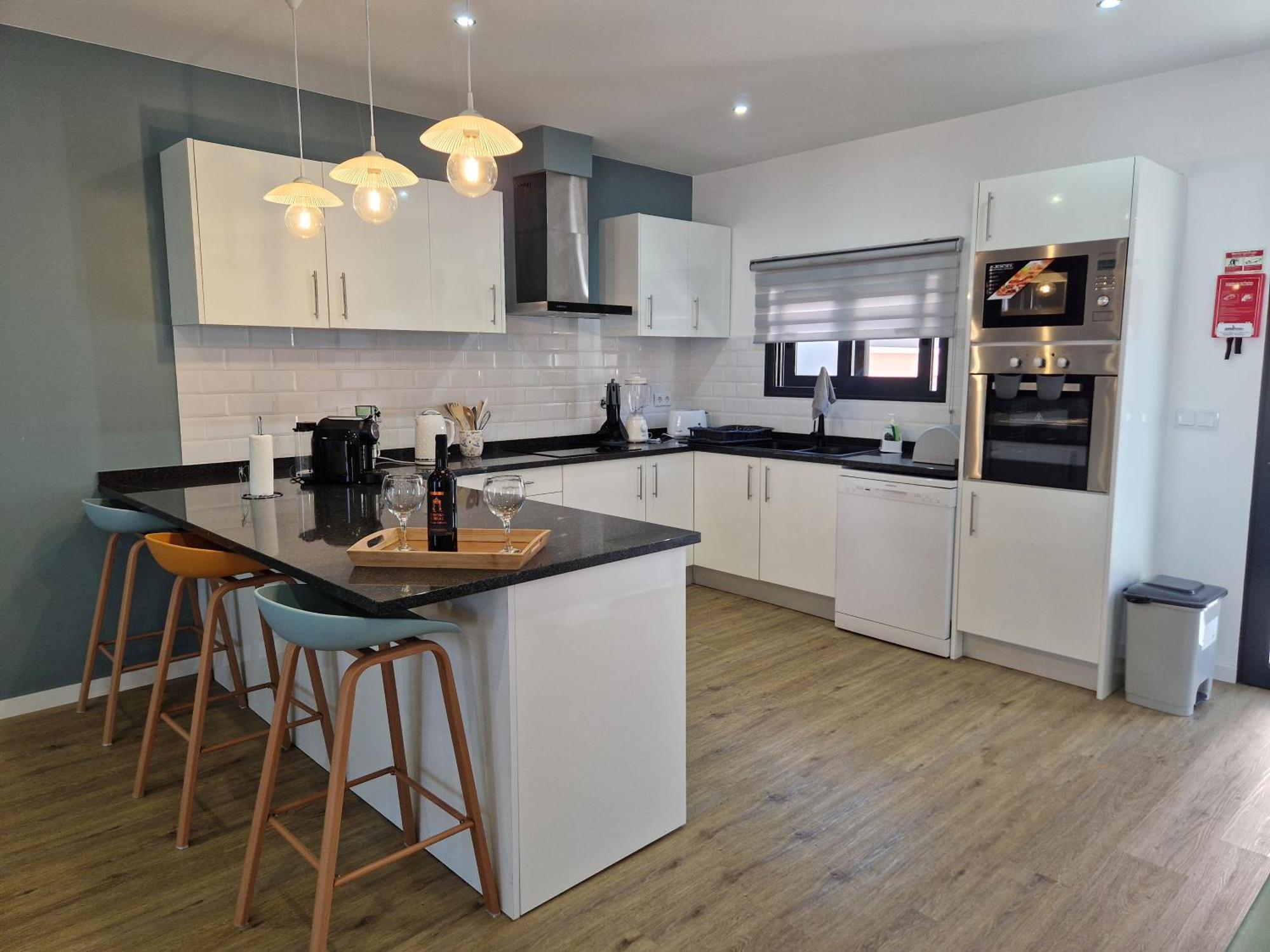 C - Delightful 2 Bedroom Vacation Home Машику Экстерьер фото